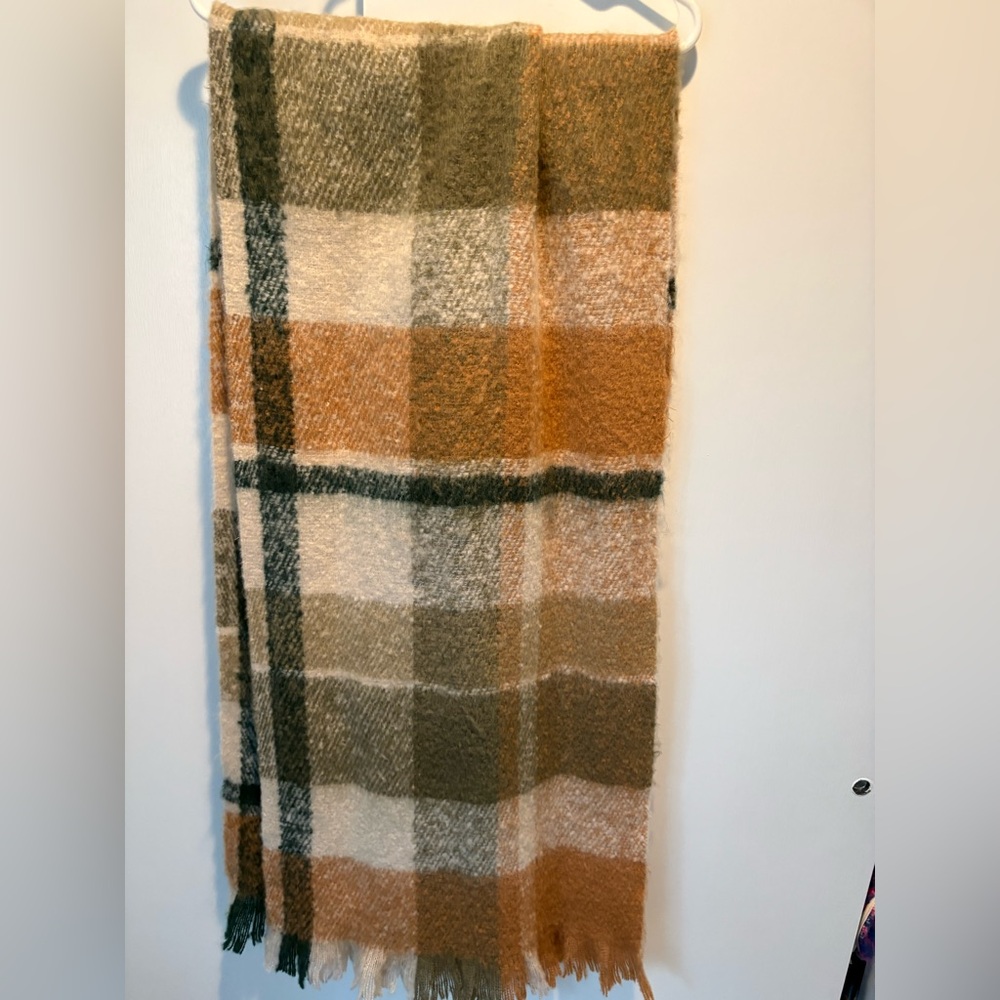 Plaid Scarf in Green, Brown, and Cream